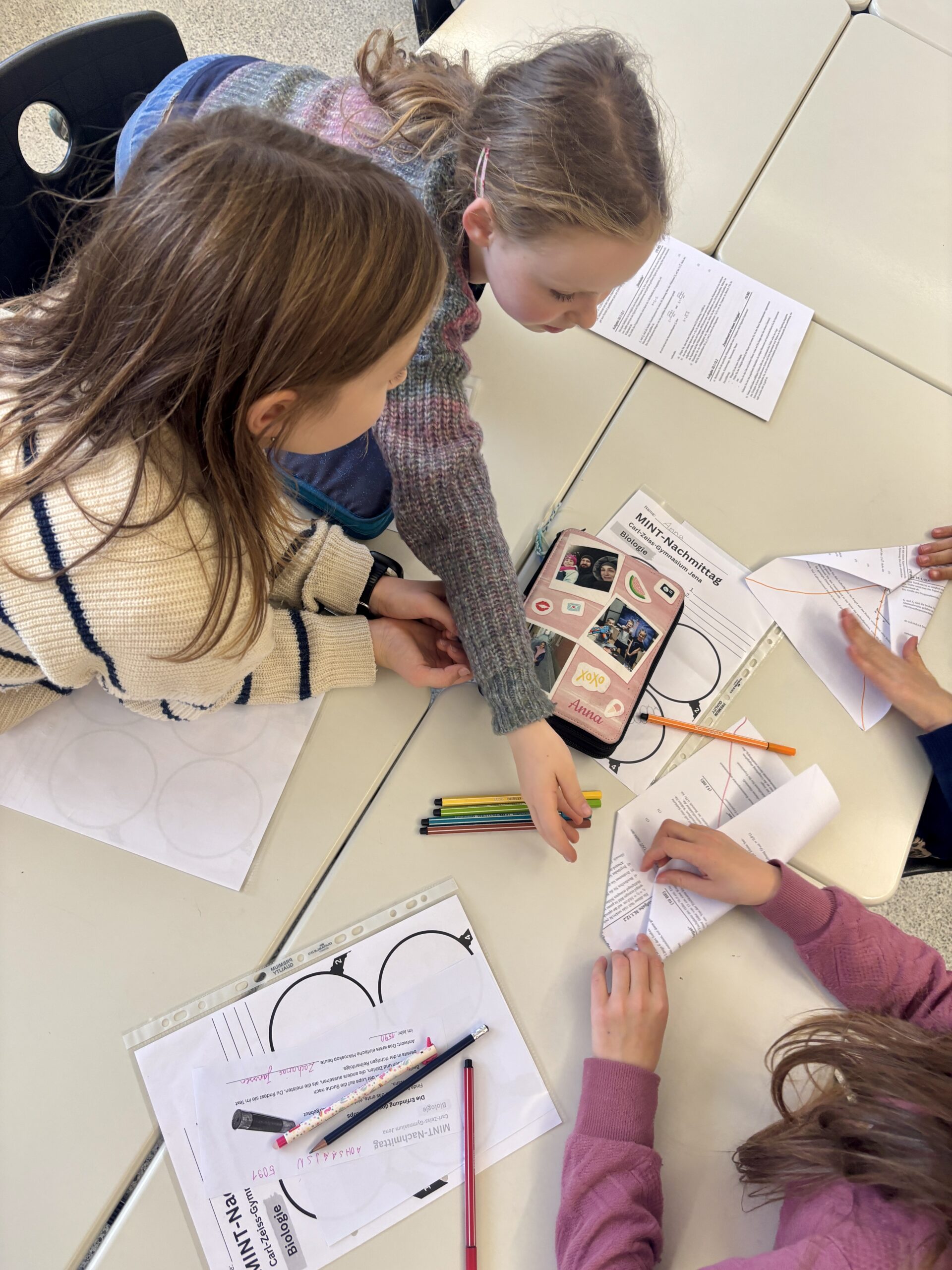 ✨🔬🧪 MINT-Nachmittag am CZG Jena – ein voller Erfolg! 🧲💻✨