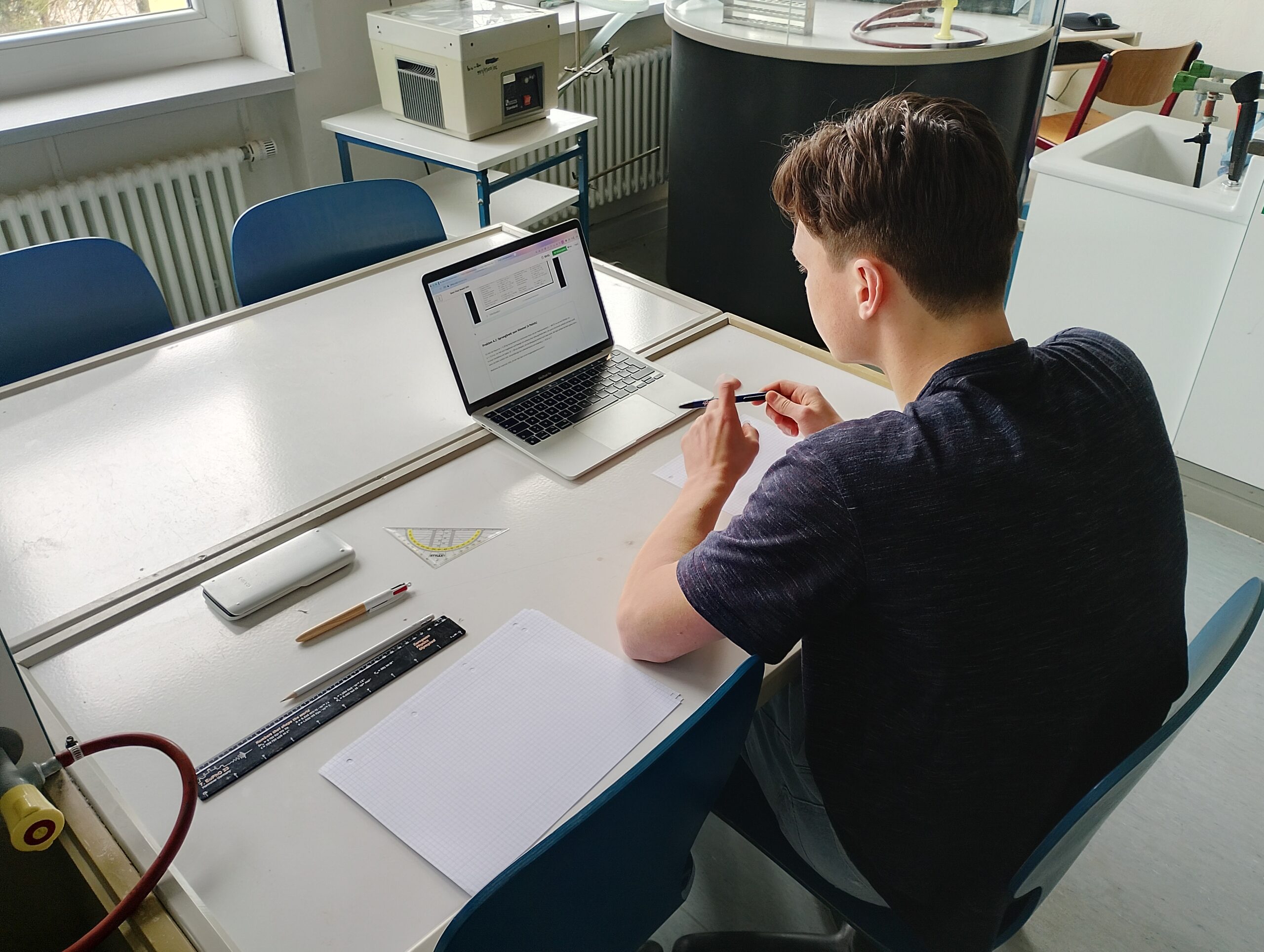 🥇 Moritz Lösche erfolgreich bei IPhyC! 🏆